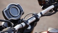 Moto - News: Triumph Scrambler 1200 X ed XE 2024: ulteriori novità in salsa heritage