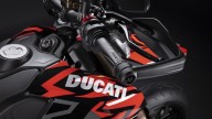 Moto - News: Ducati World Première 2024: Hypermotard 698 Mono, la più potente al mondo!