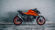 EICMA: KTM 990 Duke 2024: l'arancione cambia. A EICMA 2023 la nuova hypernaked 