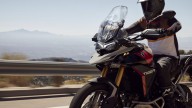 Moto - News: Triumph: nuova gamma Tiger 900 2024, prestazioni, tecnologia, comfort e design