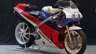 Moto - News: Honda RC30 Replica: Tyga può trasformare una VFR in un sogno a due ruote