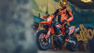 Moto - News: KTM: la promo "Interessi in fumo", e la 690 SMC R si fa più accessibile