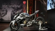 Moto - News: Ducati Streetfighter V4 Lamborghini "Centauro": la moto diventa arte