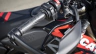 Moto - Test: Ducati Hypermotard 698 Mono: Fight Club, se la possiedi, ti possiede