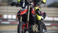 Moto - Test: Ducati Hypermotard 698 Mono: Fight Club, se la possiedi, ti possiede