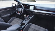 Auto - News: Volkswagen Golf GTI MT Ultimate, la serie limitata di addio al cambio manuale
