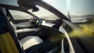 Auto - News: Lotus Emeya, la prima hyper-GT elettrica che va oltre i 900 CV