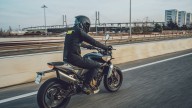 Moto - News: Husqvarna Svartpilen 801: la prima bicilindrica "media" della gamma naked