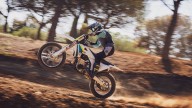 Moto - News: Husqvarna Motocross 2025: i nuovi modelli a 2 tempi TC 150 e TC 300