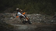 Moto - News: KTM 390 ADVENTURE 2025: sei più da "S" o da "X"?