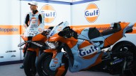 MotoGP: Fernandez e Ogura tolgono il velo: ecco l’Aprilia Trackhouse con Gulf
