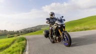 Moto - News: Yamaha Tracer 7 & GT 2025: la nuova era delle prestazioni crossover