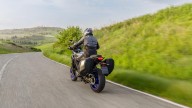 Moto - News: Yamaha Tracer 7 & GT 2025: la nuova era delle prestazioni crossover