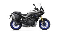 Moto - News: Yamaha Tracer 7 & GT 2025: la nuova era delle prestazioni crossover