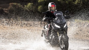 Moto - News: Honda, ad EICMA sarà la volta del nuovo X-ADV 