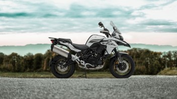 Moto - News: Benelli TRK 502 X M.Y. 2020: piccoli ritocchi all'enduro on-off