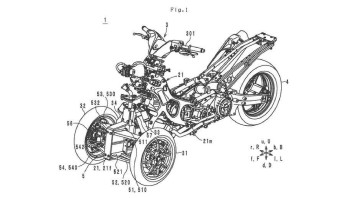 Moto - News: Yamaha lavora su un TMAX a tre ruote: partita la sfida a Piaggio MP3?