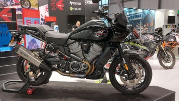 Moto - News: Harley-Davidson Pan America: ecco lo scarico aftermarket di HP Corse