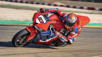 MotoGP: Marquez fa sul serio e spreme la Honda CBR 600 RR ad Aragon