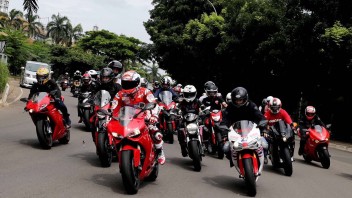 Moto - News: 'We Ride As One': sabato 7 maggio a Ducati Roma Foro Italico