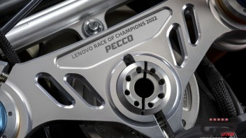 Moto - News: Le Ducati V4S della Lenovo Race of Champions in vendita online il 25 luglio