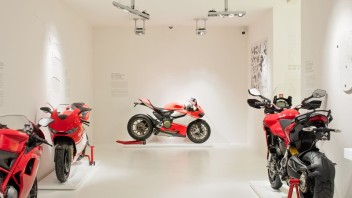 Moto - News: Ducati Borgo Panigale Experience: le novità della visita alla fabbrica e del Museo