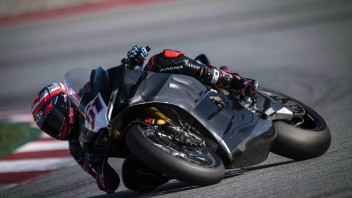 SBK: Ducati zavorra la Panigale V4 di Pirro per aiutare Bautista a Barcellona