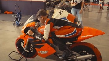 MotoGP: VIDEO - La macchina del tempo: Cecchinello sulla sua Honda 125 dopo 20 anni