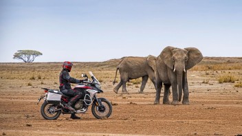 Moto - News: Ducati Multistrada V4 Rally: inizia la produzione della globe trotter