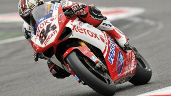 Moto - News: SBK: Fabrizio supera il muro dei 200 km/h di media