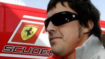 Moto - News: Alonso: "Rossi in Ferrari? non accadrà"