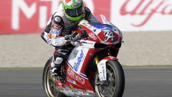 Moto - News: STK: Duello Ducati-BMW. Giugliano 1°