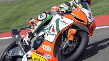 Moto - News: Biaggi si "scalda" nel warm up