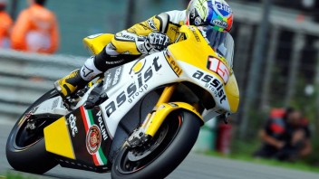 Moto - News: De Angelis in pole all'ultimo secondo