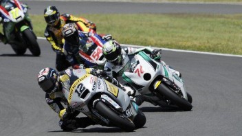 Moto - News: Moto2: pole di Luthi ma Bradl 2°