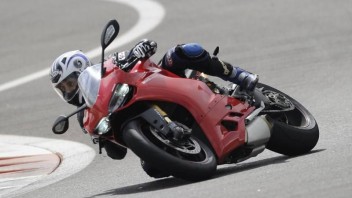 Moto - News: VIDEO Ducati 1199, l'attesa non è finita