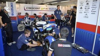 Moto - News: Il team Crescent "ospita"...Biaggi