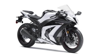 Moto - News: La Kawasaki Ninja ZX10 R si rinnova