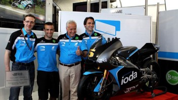 Moto - News: Moto3: Ioda presenta la nuova TR004