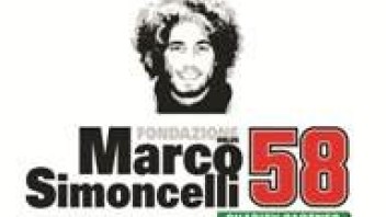 Moto - News: Rossi e Nazionale Cantanti per il Sic