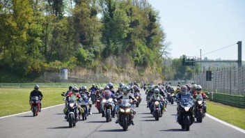 Moto - News: La passione dei Di.Di ha invaso Vallelunga