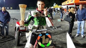 Moto - News: Cecchini campione mondiale di Flat Track