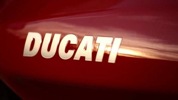 Moto - News: Ducati DVT: arriva il "desmo" a fasatura variabile?