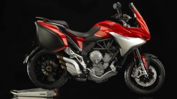 Moto - News: La Turismo Veloce arriva con la sua Edition 1