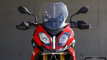 Moto - News: BMW S1000XR - Sportività libera