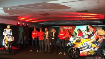 Svelata la Ducati SBK: l&#039;obiettivo è il titolo