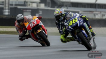 Rossi vs Marquez: sfida a colpi di freni