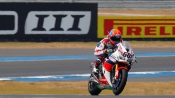 SBK, FP2: van der Mark risponde a Camier