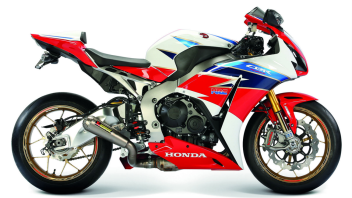 Moto - News: Honda celebra John McGuinness: CBR TT Special Edition 