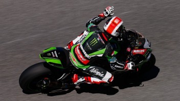Laguna Seca, Race1: Rea unstoppable
